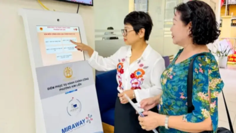 Hà Nội xử lý nghiêm cán bộ gây phiền hà khi làm thủ tục hành chính