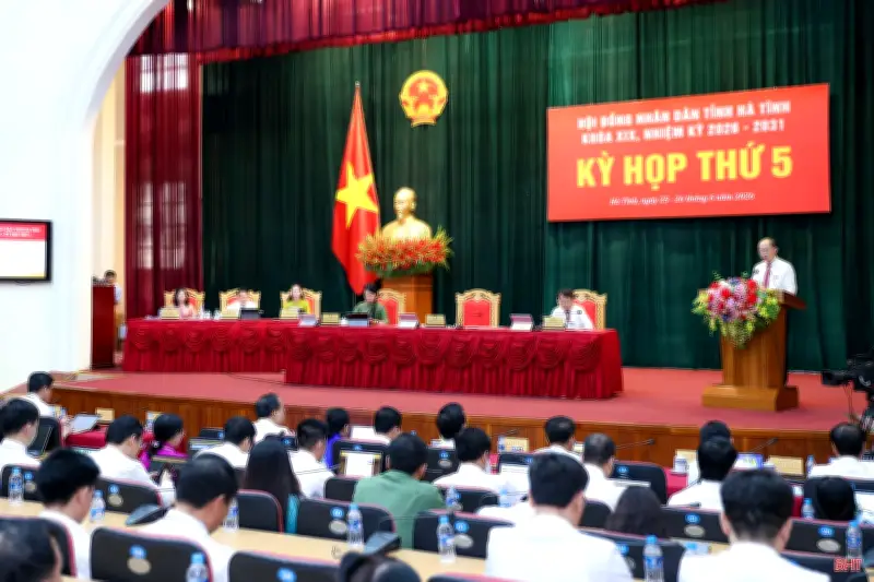 Hà Tĩnh tăng hỗ trợ cho cán bộ trung tâm hành chính công