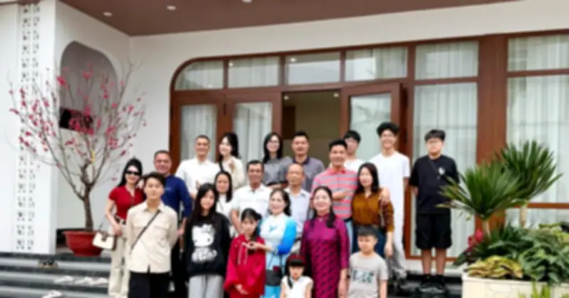 Hai anh em ruột ở Hà Nội cùng xây nhà trên mảnh đất 3.000m2 chung sống hòa thuận