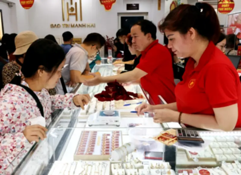 Hai thương hiệu vàng trong nước giảm tới 2 triệu đồng mỗi lượng