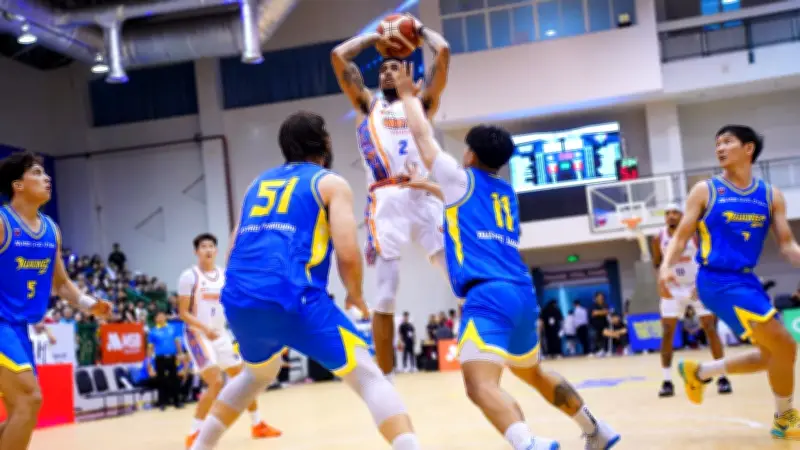 Hanoi Buffaloes đánh bại Ho Chi Minh City Wings 91-65 tại VBA