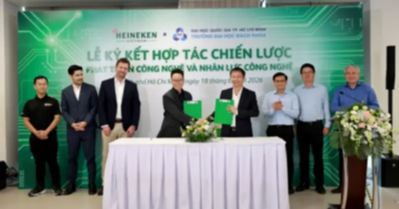 HEINEKEN Việt Nam hợp tác Đại học Bách Khoa TP.HCM phát triển công nghệ và nhân lực