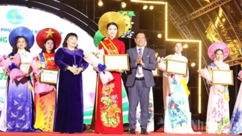 Hội thi tôn vinh vẻ đẹp phụ nữ Đồng Tháp thu hút 42 thí sinh