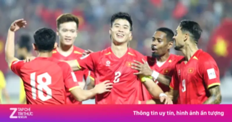 HLV Kim Sang-sik triệu tập 28 tuyển thủ, Đình Bắc và Khoa Ngô góp mặt
