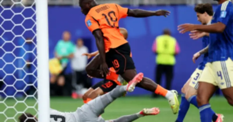 HLV Koeman cao tay: Brobbey tỏa sáng giúp Hà Lan thắng Thụy Điển 5-1