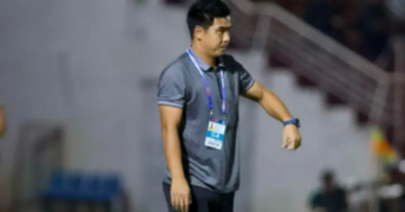 HLV Nguyễn Việt Thắng tiếp tục dẫn dắt Trường Tươi Đồng Nai tại V-League