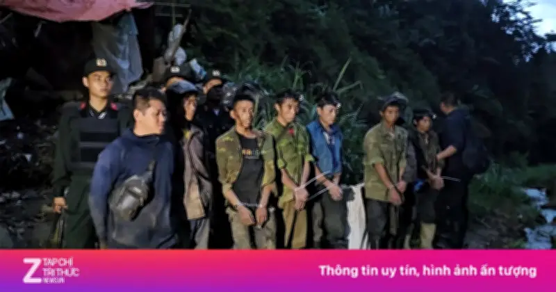 Hơn 100 cảnh sát xuyên đêm triệt phá tụ điểm ma túy giữa rừng sâu Lào Cai