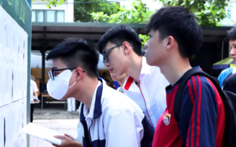 Hơn 1,2 triệu thí sinh bước vào kỳ thi tốt nghiệp THPT 2026