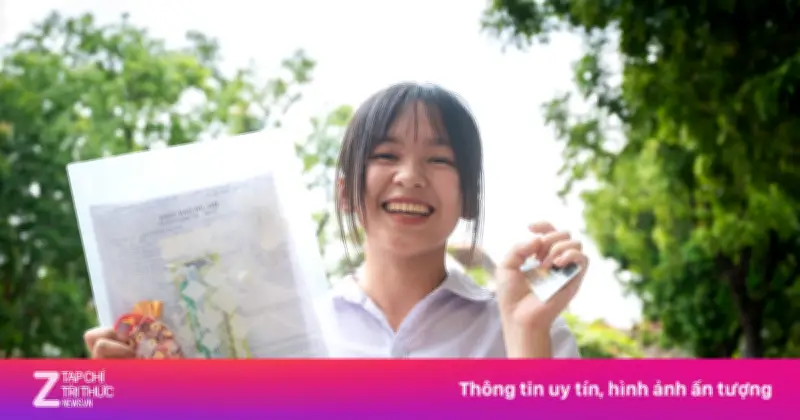 Hơn 1,2 triệu thí sinh bắt đầu thi môn Ngữ văn tốt nghiệp THPT
