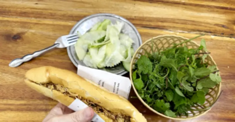 Hơn 40 người nghi ngộ độc sau khi ăn bánh mì ở Đà Nẵng