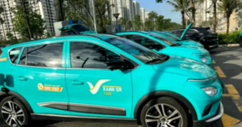 Hãng taxi của ông Phạm Nhật Vượng chính thức ra mắt tại Ấn Độ, cạnh tranh với Uber
