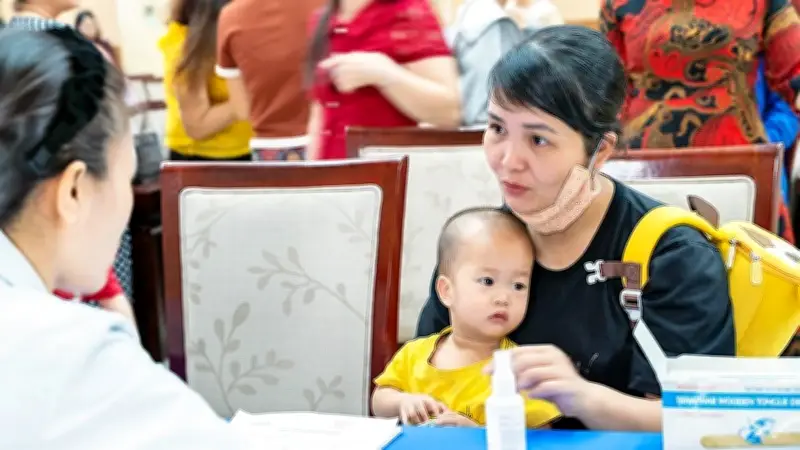 Hành trình yêu thương trao quà sức khỏe cho phụ nữ khó khăn tại Hải Phòng