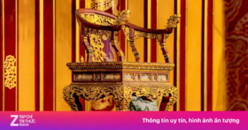 Hoàn thành phục chế ngai vàng triều Nguyễn sau một năm bị phá hoại