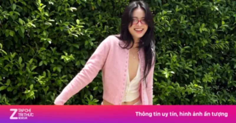 Hoàng Thùy Linh diện đồ hồng trẻ trung, vóc dáng thon gọn ở tuổi 38