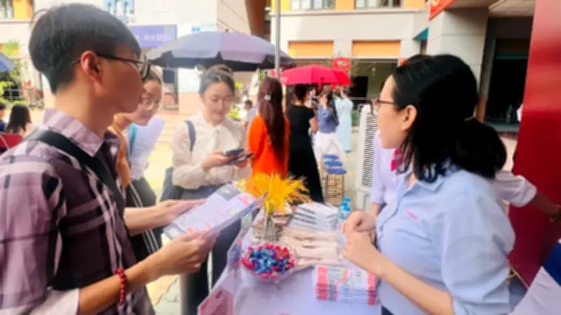 HSB khai mạc Tuần lễ việc làm Career Week 2026 kết nối sinh viên với doanh nghiệp