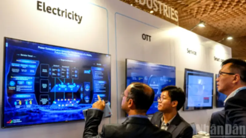 Huawei khu vực Đông Nam Á tái khẳng định 'DNA chia sẻ giá trị' với đối tác Việt Nam