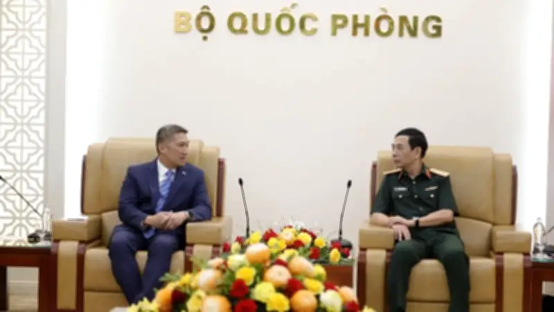 Đại tướng Phan Văn Giang tiếp quyền Bộ trưởng Hải quân Hoa Kỳ, thúc đẩy hợp tác quốc phòng