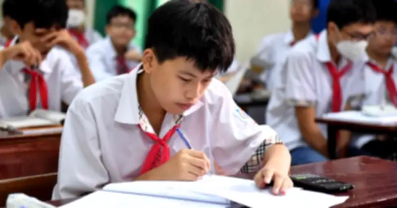 Điểm chuẩn lớp chuyên Hà Nội tăng đột biến hơn 18 điểm