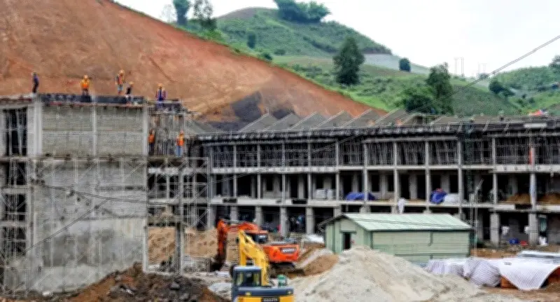 Điện Biên: 5 trường nội trú chậm tiến độ do khó khăn thi công