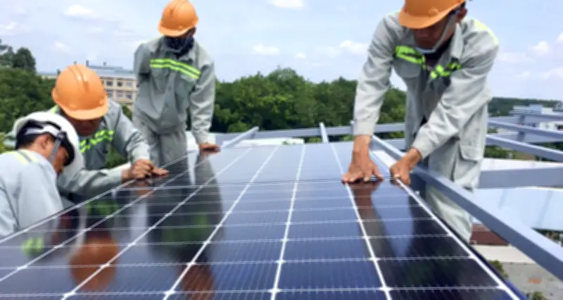 Điện mặt trời mái nhà: Được bán điện dư vượt 50% trong một số trường hợp