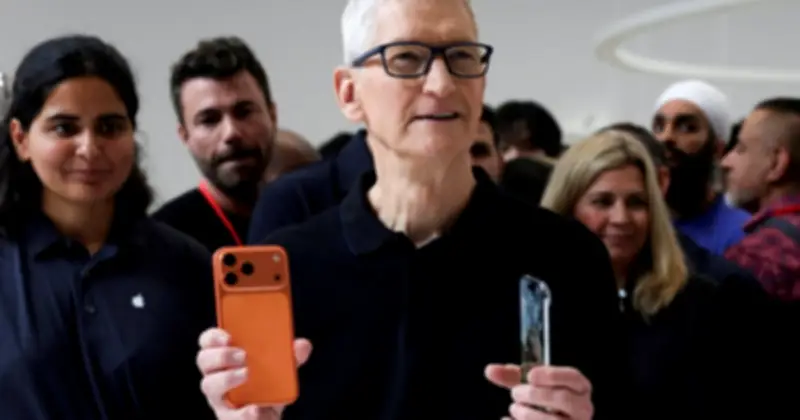 iPhone 18 Pro có thể tăng 200 USD, CEO Tim Cook thừa nhận khó tránh