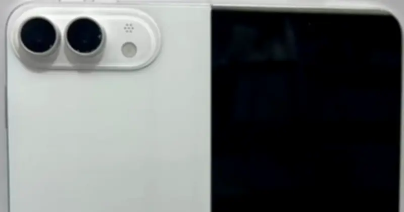 iPhone màn hình gập của Apple bất ngờ bị hoãn sang năm 2027