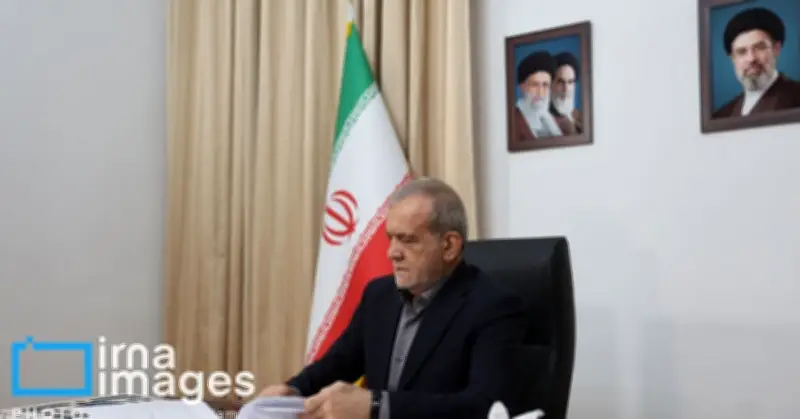 Iran khẳng định không đàm phán về tên lửa đạn đạo, Mỹ phản đối thu phí Hormuz