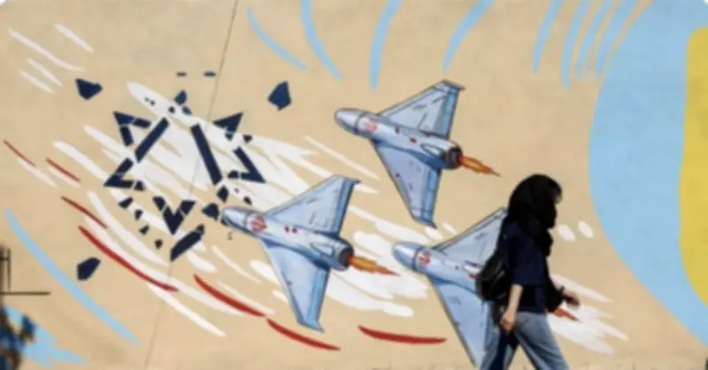 Israel và Iran đồng ý ngừng tấn công lẫn nhau