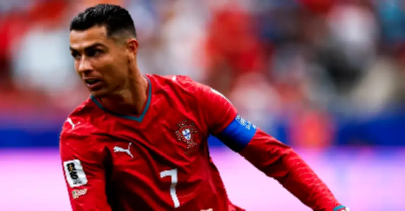 Joao Neves bị tấn công vì phát biểu về Ronaldo gây tranh cãi