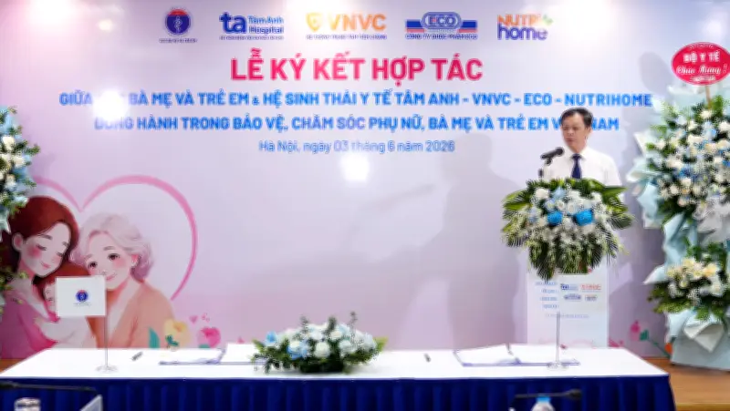 Ký kết hợp tác nâng cao chất lượng chăm sóc sức khỏe phụ nữ và trẻ em