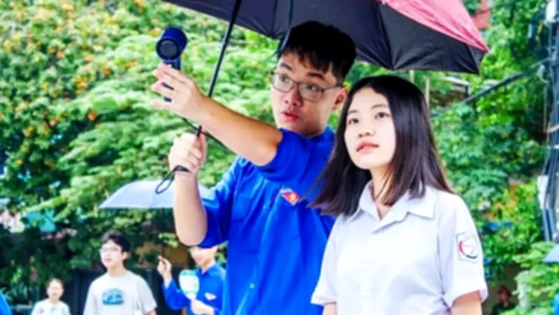 Kỳ thi lớp 10 Hà Nội khép lại: Áp lực và cảm xúc trái chiều