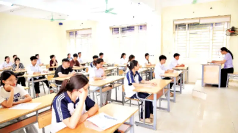 Kỳ thi tốt nghiệp THPT 2026: Công bố kết quả ngày 1/7, chấm thi Ngữ văn theo Rubric