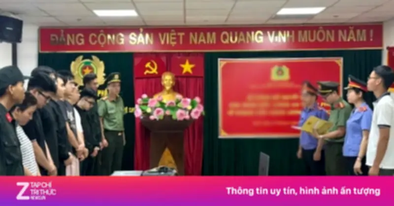 Khởi tố 7 đối tượng chiếm đoạt hơn 5,5 tỷ đồng từ thẻ thanh toán quốc tế