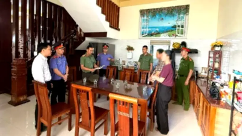Khởi tố hiệu trưởng trường tiểu học ở Quảng Trị vì sai phạm tài chính