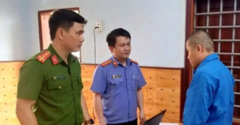 Khởi tố kẻ sát hại bé gái 12 tuổi ném xác xuống giếng