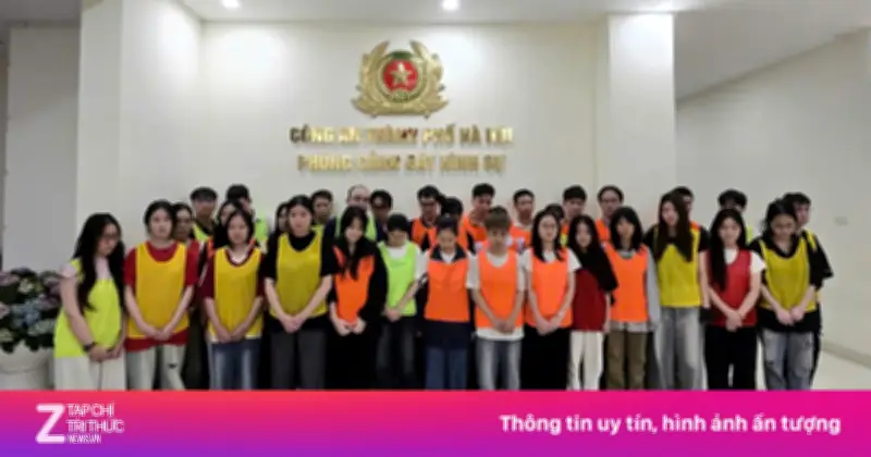 Khởi tố nhóm đối tượng cung cấp dịch vụ quảng cáo cho website cờ bạc