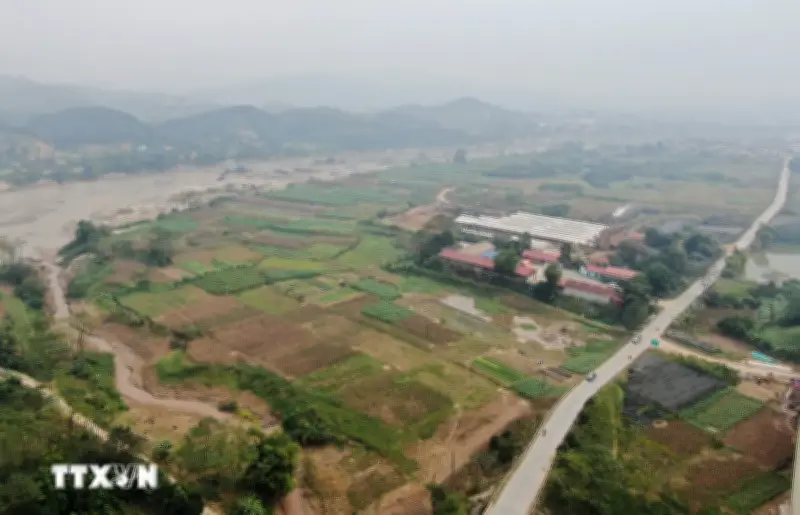 Khẩn trương giải phóng mặt bằng dự án đường sắt Lào Cai - Hà Nội - Hải Phòng