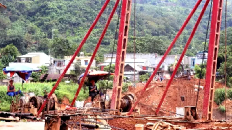 Khẩn trương thi công cầu Tùng Tạo và kè chống sạt lở tại Hà Giang