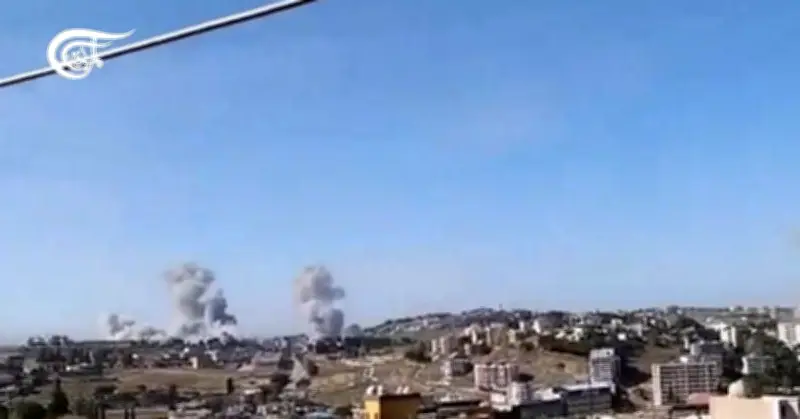 Không kích nổ ra ở Lebanon bất chấp lệnh ngừng bắn giữa Israel-Hezbollah