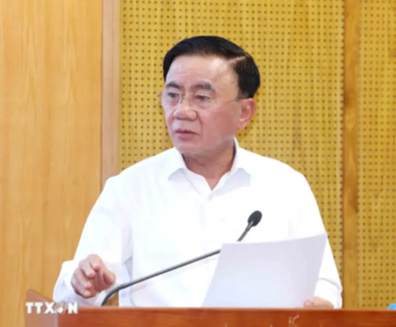 Không tạo khoảng trống thông tin để thế lực thù địch chống phá