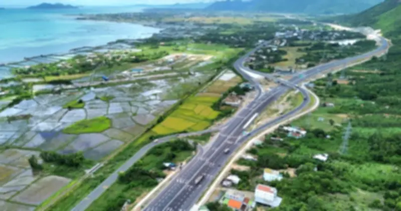 Khánh Hòa mở không gian phát triển mới, hướng đến cực tăng trưởng quốc gia