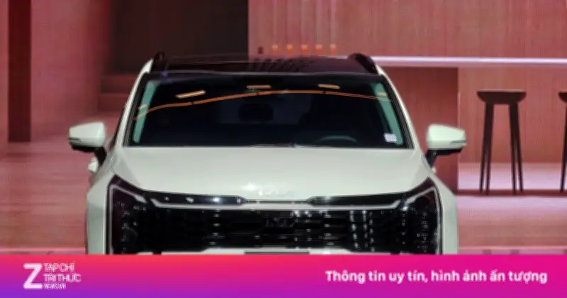 Kia Sportage Hybrid thế hệ mới chốt giá từ 999 triệu đồng tại Việt Nam