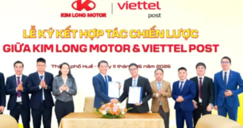 Kim Long Motor và Viettel Post hợp tác chiến lược phát triển hệ sinh thái phân phối xe