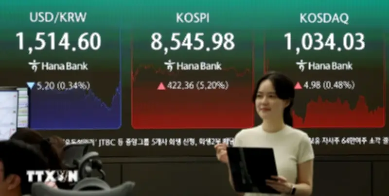 Kospi vượt 9000 điểm, kỳ vọng sớm chạm mốc 10000