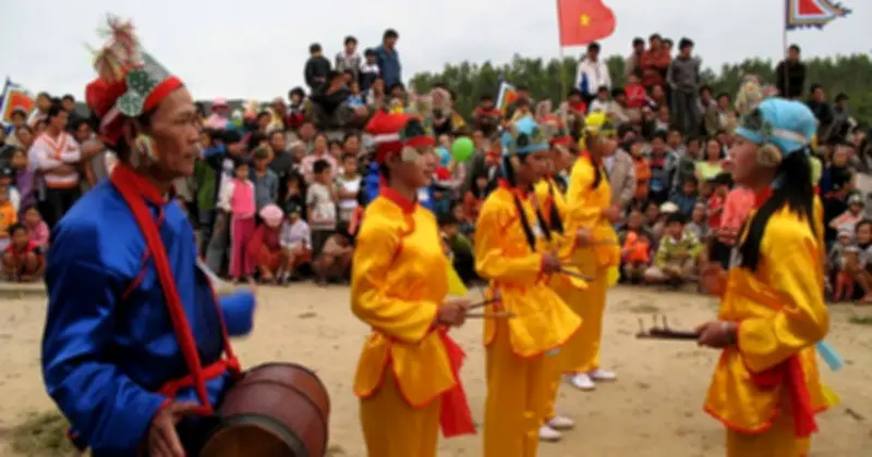 Lệ cấm biển ngày cuối năm và tục nhúng lưới đầu năm ở làng chài Sa Huỳnh