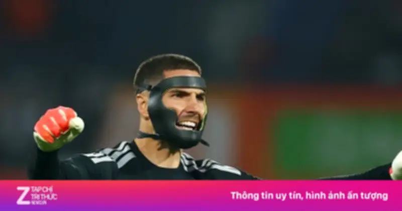 Lý do thủ môn Algeria đeo mặt nạ tại World Cup 2026