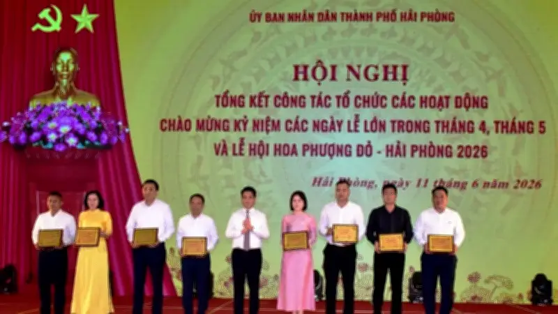 Lễ hội Hoa Phượng đỏ Hải Phòng 2026 thành công tốt đẹp