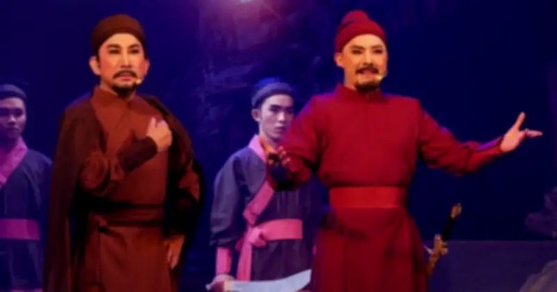 Lê Hậu thăng hoa trong liveshow vọng cổ, chinh phục khán giả trẻ