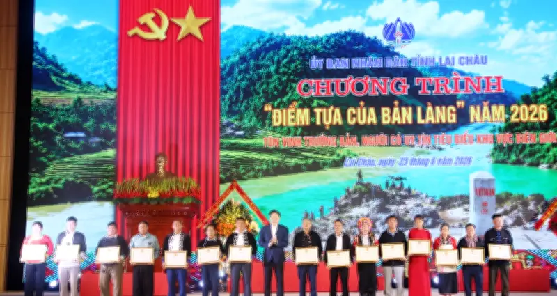 Lai Châu tôn vinh 130 cột mốc 'Sống nơi biên cương Tổ quốc'
