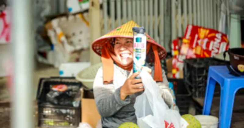 Lan tỏa ý thức phòng bệnh do côn trùng cho bà con miền Tây